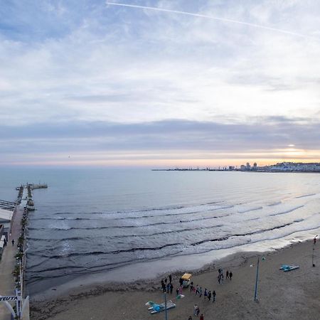 Hotel Klebrido Дуррес Екстер'єр фото