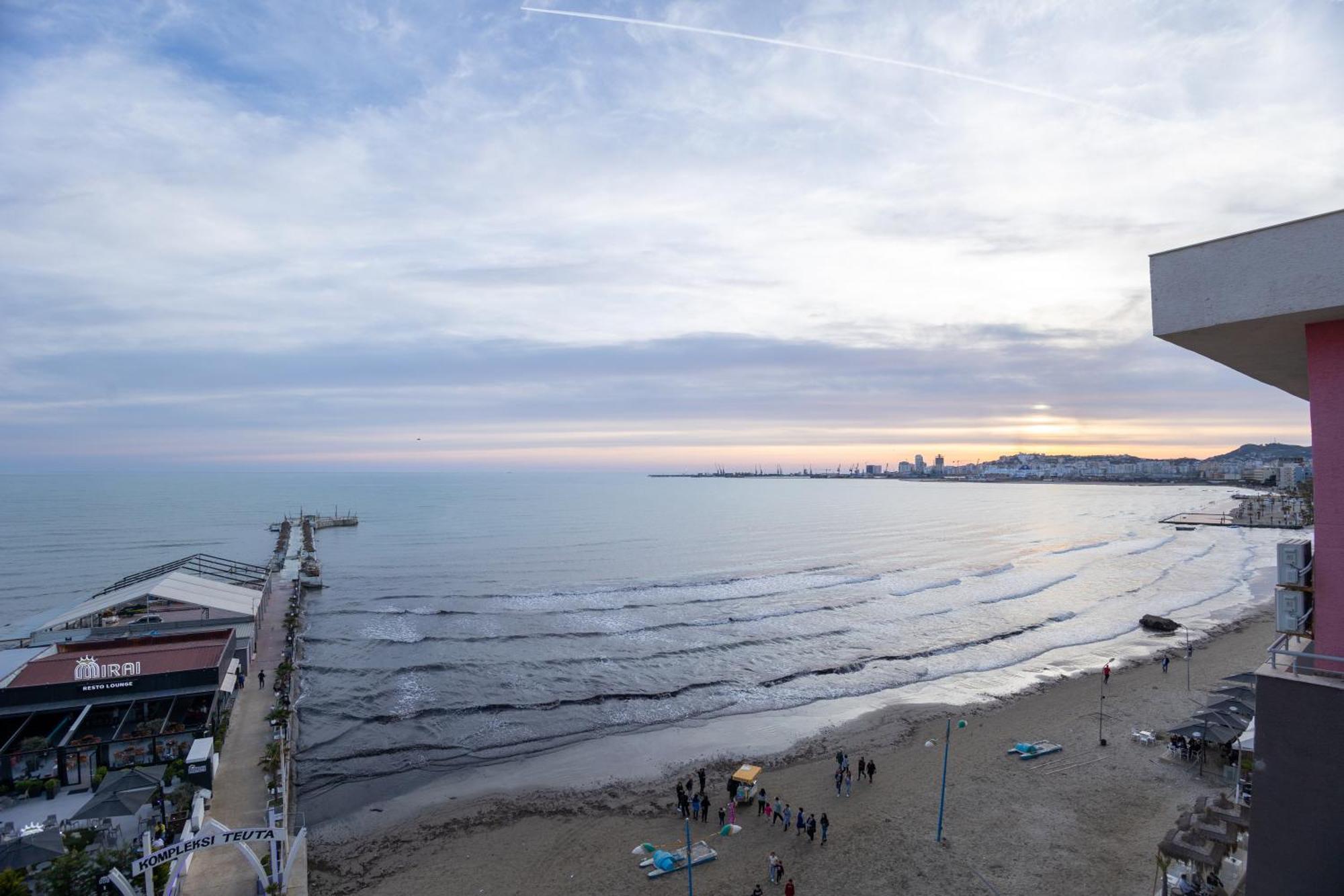 Hotel Klebrido Дуррес Екстер'єр фото